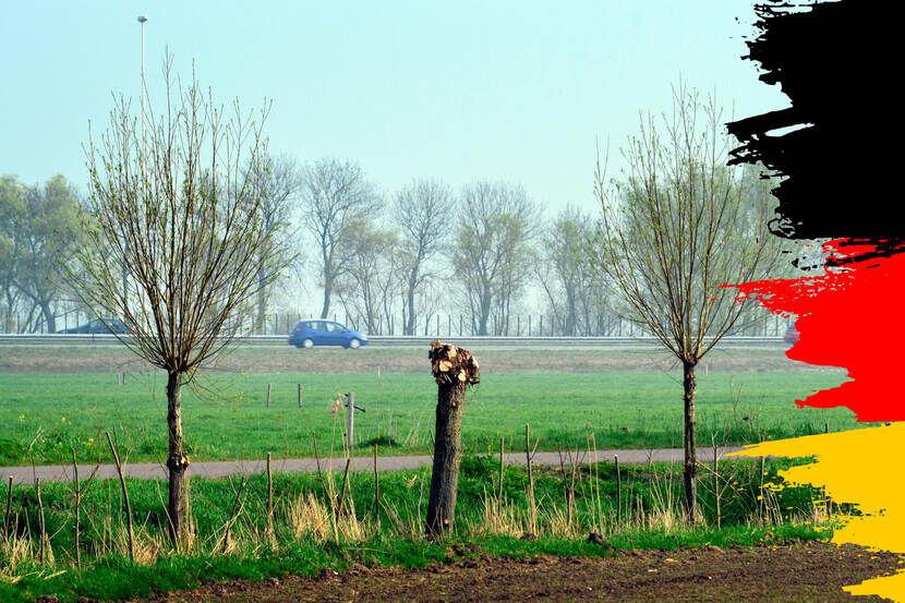 Snelweg met Duitse vlag